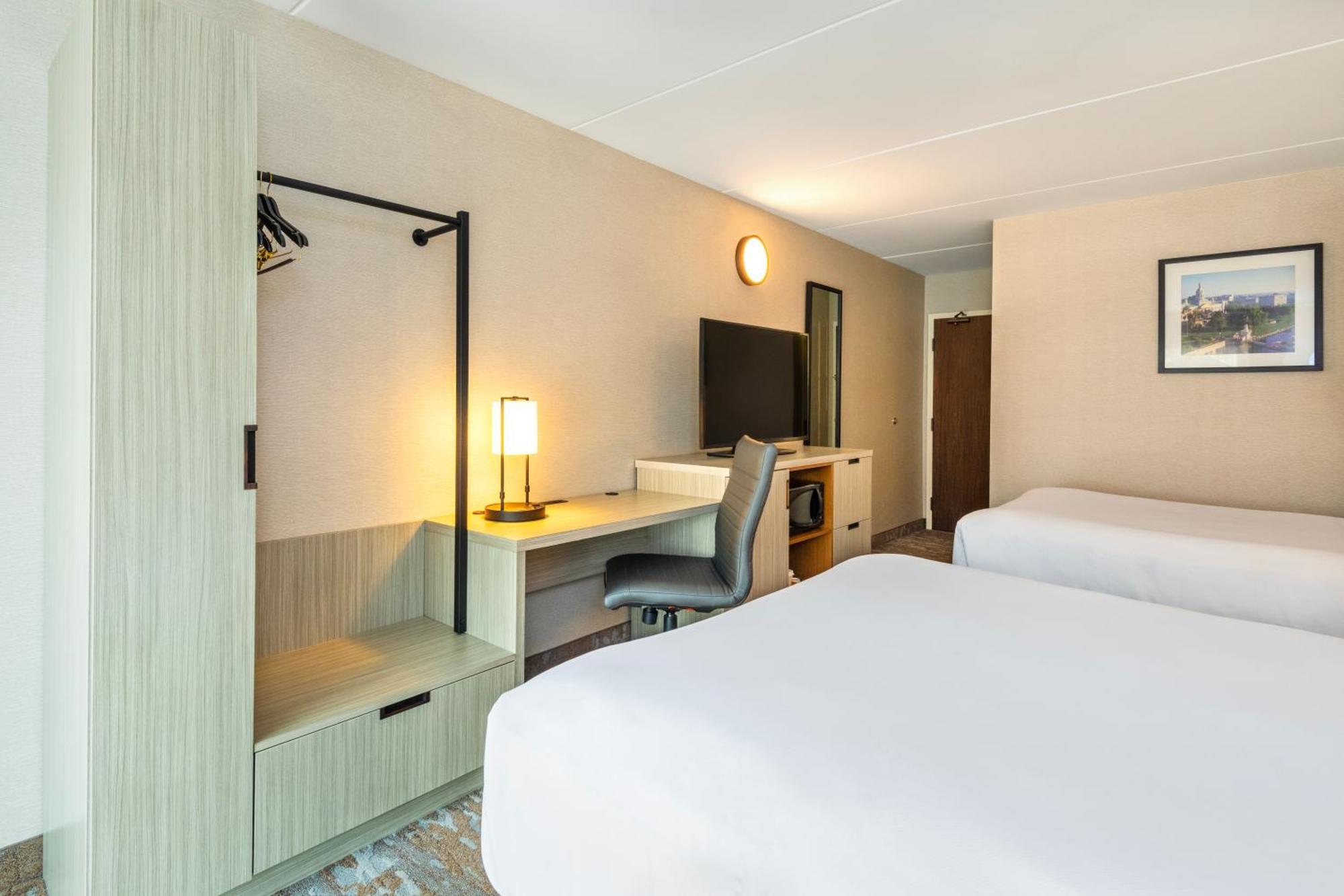 Comfort Airport East Inn Quebec City