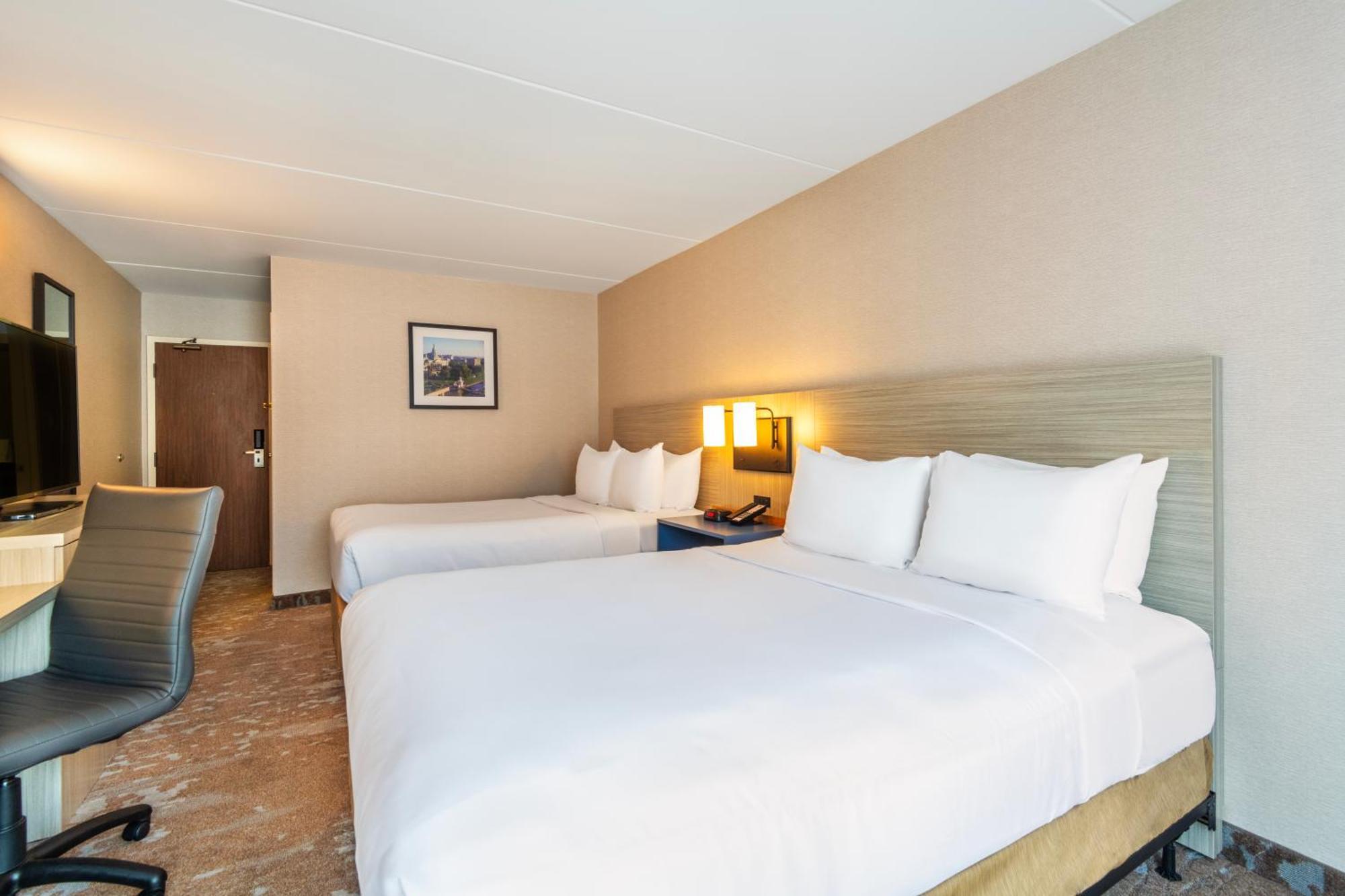 Comfort Airport East 3*