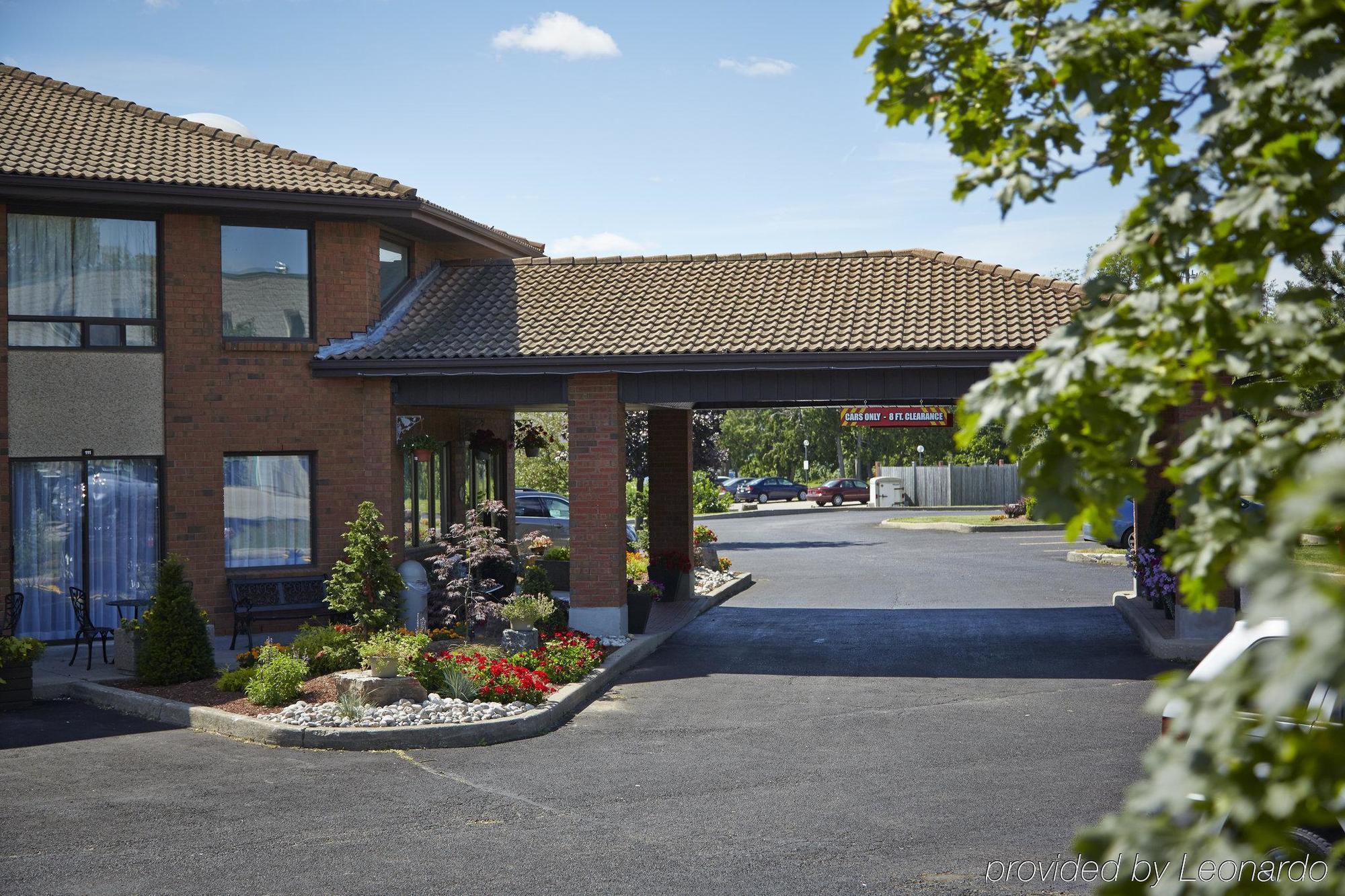 Inn Comfort Airport East Quebec City