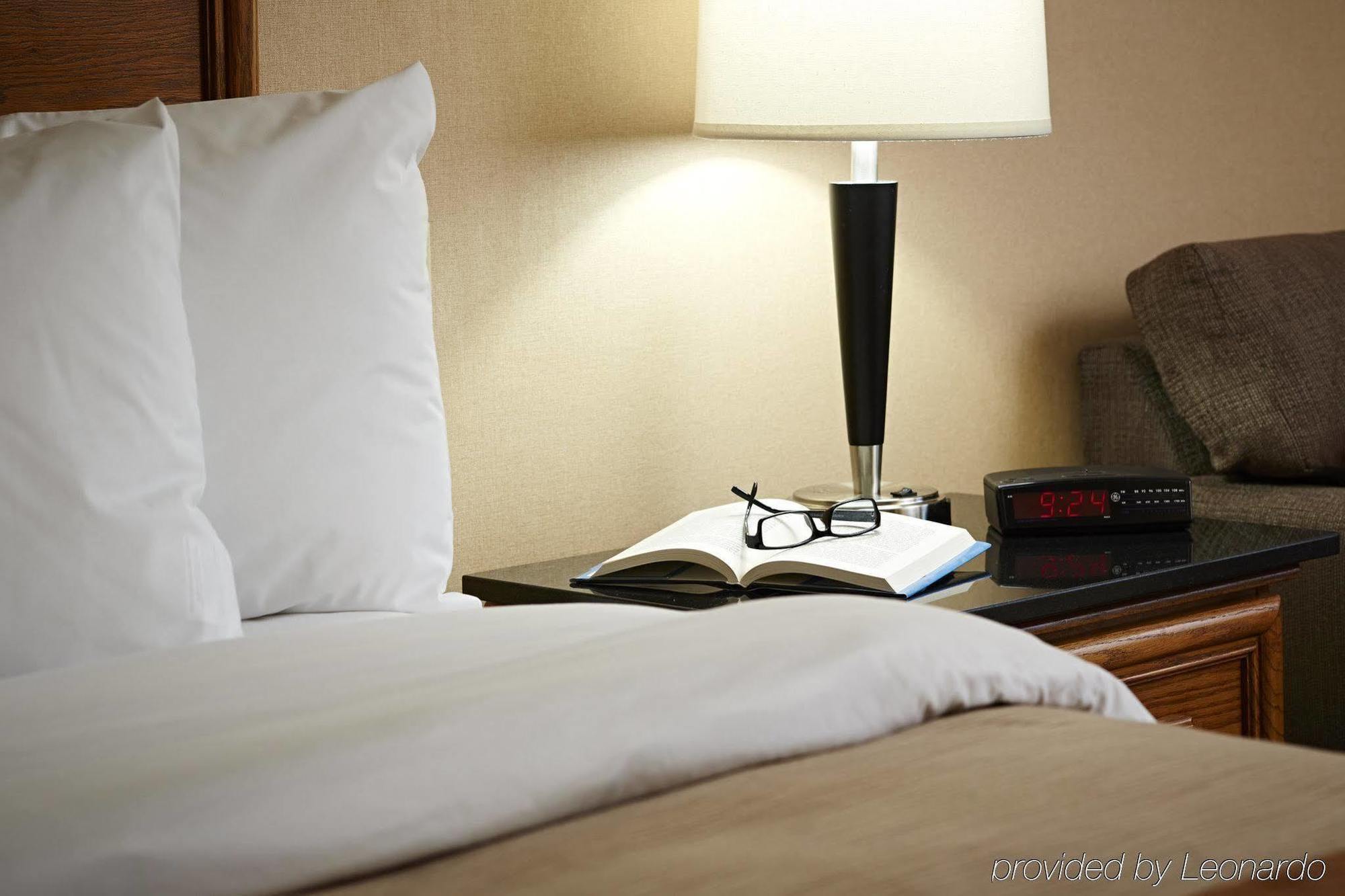 Inn Comfort Airport East Quebec City